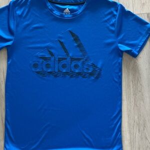 ADIDAS TSHIRT   WORN ONCE